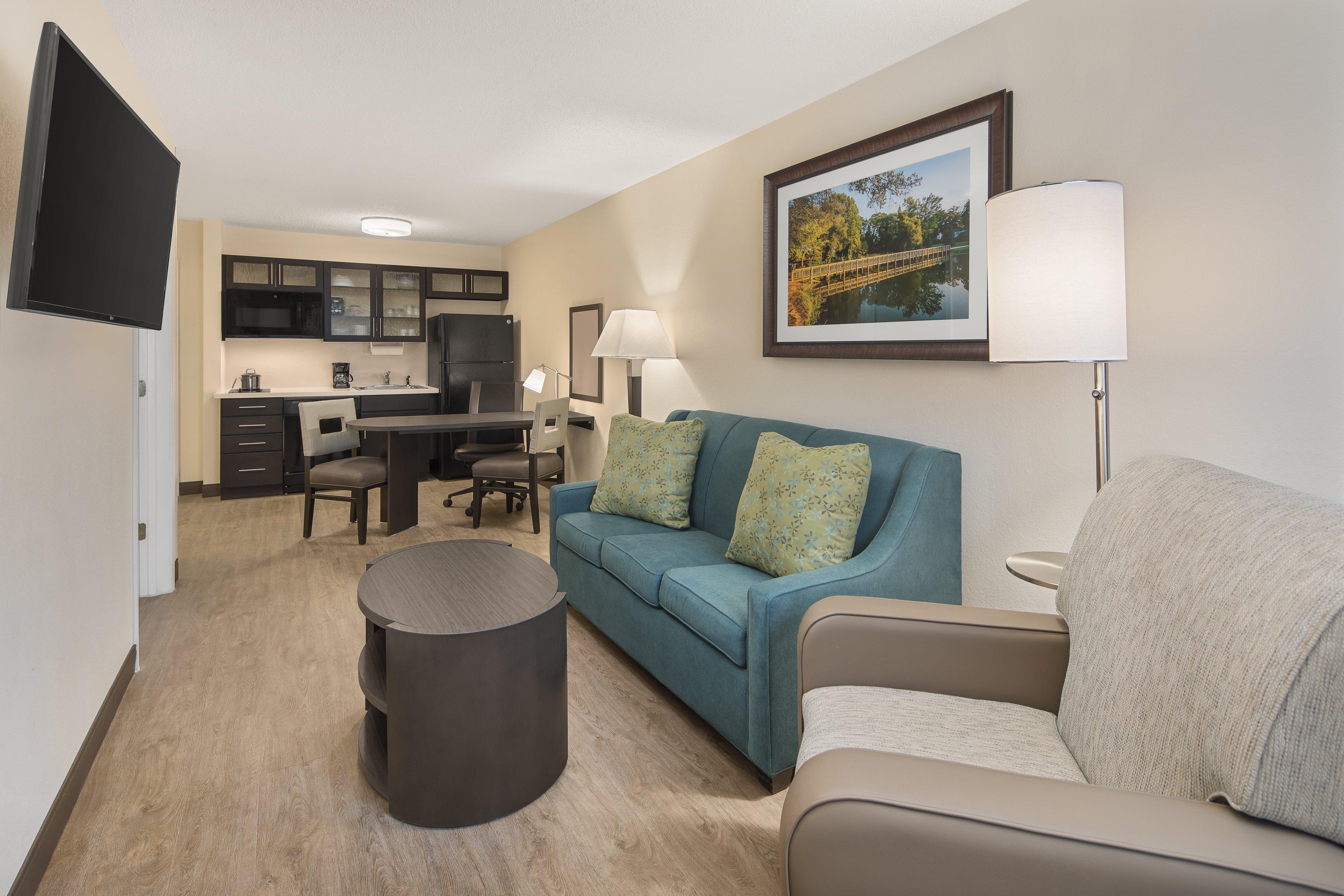 Candlewood Suites - Charlotte - Arrowood By Ihg Exterior photo